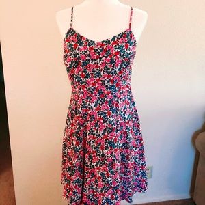FINAL SALE!! Fit and Fare Floral Old Navy Dress